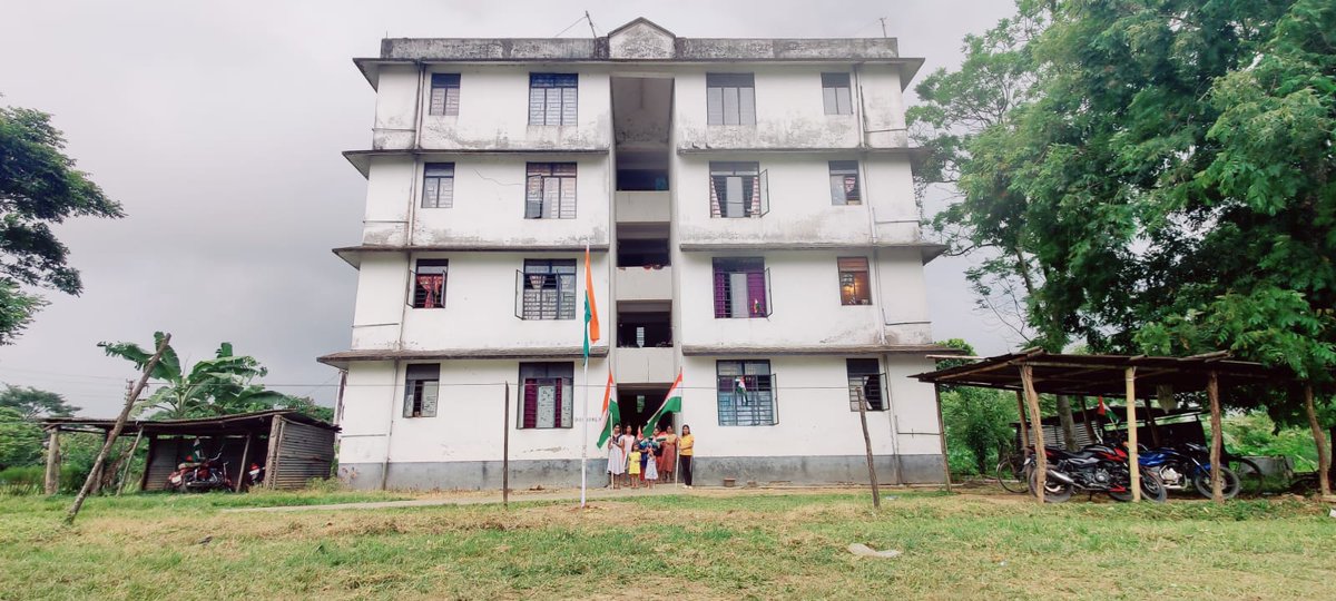 Omprakash6482's tweet photo. #AzadiKaAmritMahotsav
#HarGharTiranga
#HarGharTirangaAssam
@20THAPIRBN

Family quarter of 20AP(IR)BN https://t.co/HnZCWkggPh