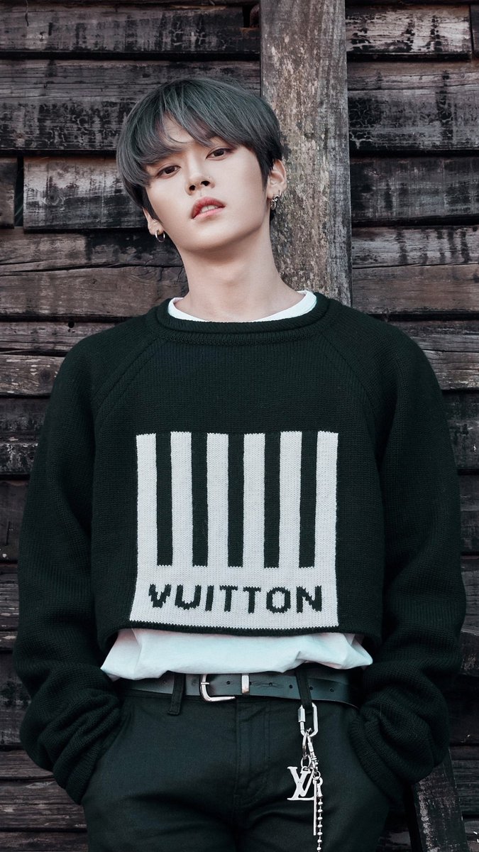 ⠀⠀
⠀⠀⠀       ──────   ✧   ──────
  ⠀⠀⠀          ⌕   𝐘𝐚𝐧𝐠 𝐌𝐚𝐫𝐢𝐨𝐭𝐭 ୨ ⠀
       ⠀⠀⠀⠀⠀⠀「#𝚆𝙾𝚁𝙺𝙸𝙽𝙶 」

ᅟᅟ                   𝒊 𝒘𝒂𝒏𝒕, 𝒊 𝒃𝒖𝒚. . .
 ᅟᅟ               . . . 𝐼'𝑚 𝑎 𝑚𝑜𝑑𝑒𝑙.
    ᅟᅟ                #ℓvsυndαy