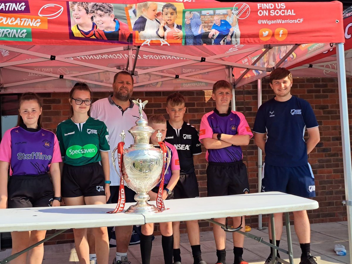 Well done to one of our u14s players Leon Gladwin on passing his referee course a week ago and today reffing at his first tournament. We'll done young man.