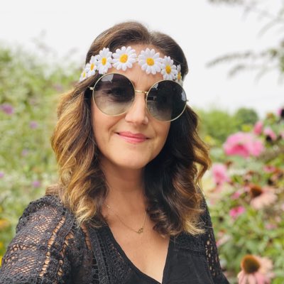 betsywoods's tweet photo. #NewProfilePic https://t.co/mR0eRBjDEk