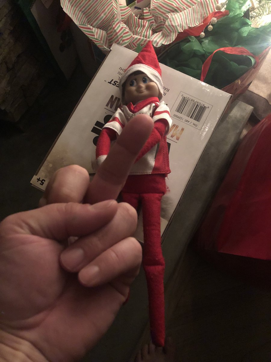 chadblake33's tweet photo. My 7 year old daughter just came across this pic in my phone. Lol https://t.co/AllWCMslUz