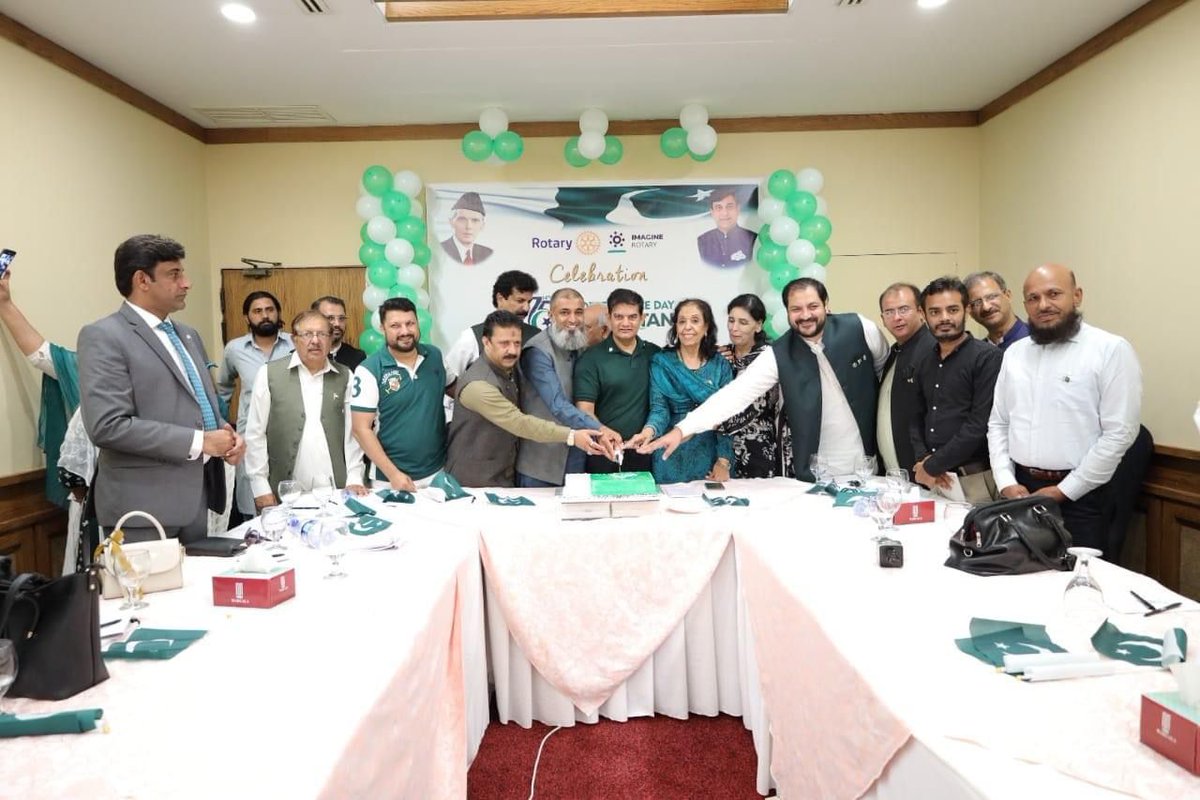 RotaryClbRwpCty's tweet photo. President RC Rawalpindi City, Rtn. Syed Naeem Akhtar, attended "Presidential Lunch" hosted by Rotary Club of Islamabad regarding Independence Day celebration. Presidents of Rawalpindi and Islamabad Clubs participated in the ceremony.

#Rotary #EndPolioNow #rcrwpcity https://t.co/R6urLEd2cW