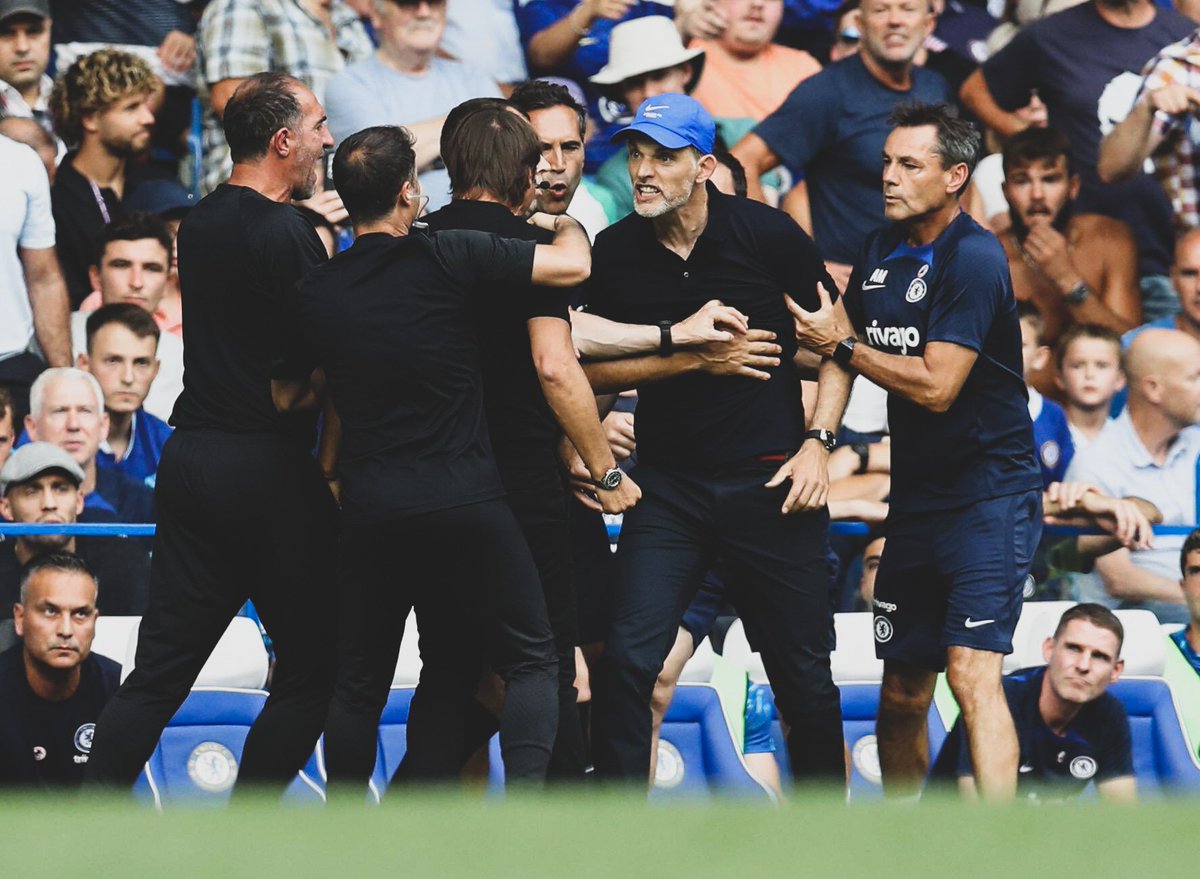 HardChelseaPics's tweet photo. My f*cking manager. https://t.co/djW6kCJW5R