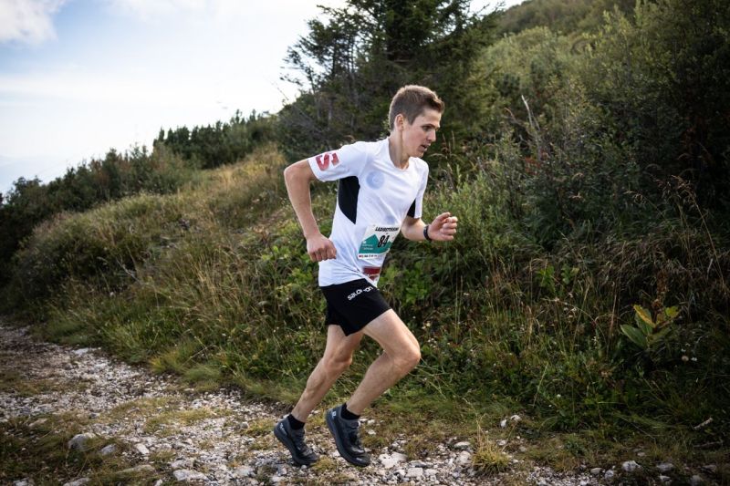 Davide Magnini a La Direttissima - Trento Monte Bondone e ha superato se stesso, ritoccando il proprio record, stabilito nel 2018. In campo femminile successo di Ilaria Veronese. Il #comunicato: bit.ly/3QnCOJX