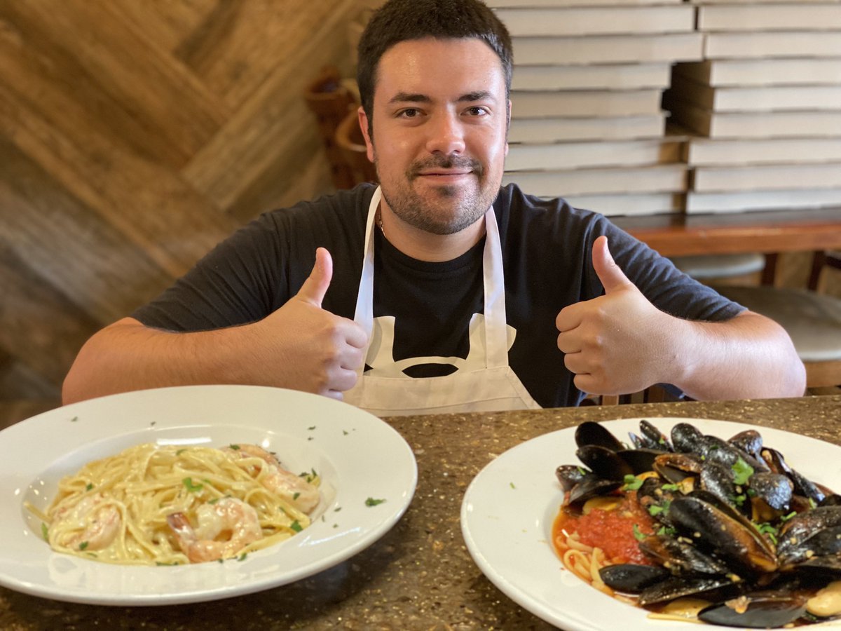 Pizza Girls Eatery (@pizzagirlspbg) on Twitter photo 