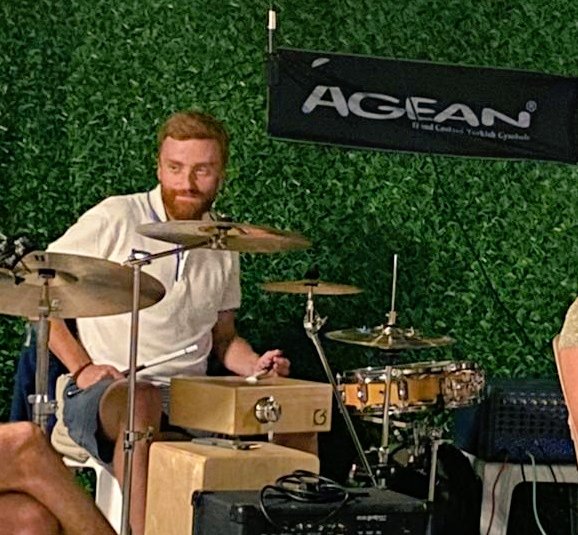 DeryaDorian's tweet photo. Thanks @ageancymbals for sponsoring, unique sound and handmade from Turkiye.

My favorite is definitely the "hush hush" series.

#drum #cymbals #drums #drumlife #drummer #livemusic #artur #arturtatilsitesi #turkey #turkiye https://t.co/BuzSG64oRc