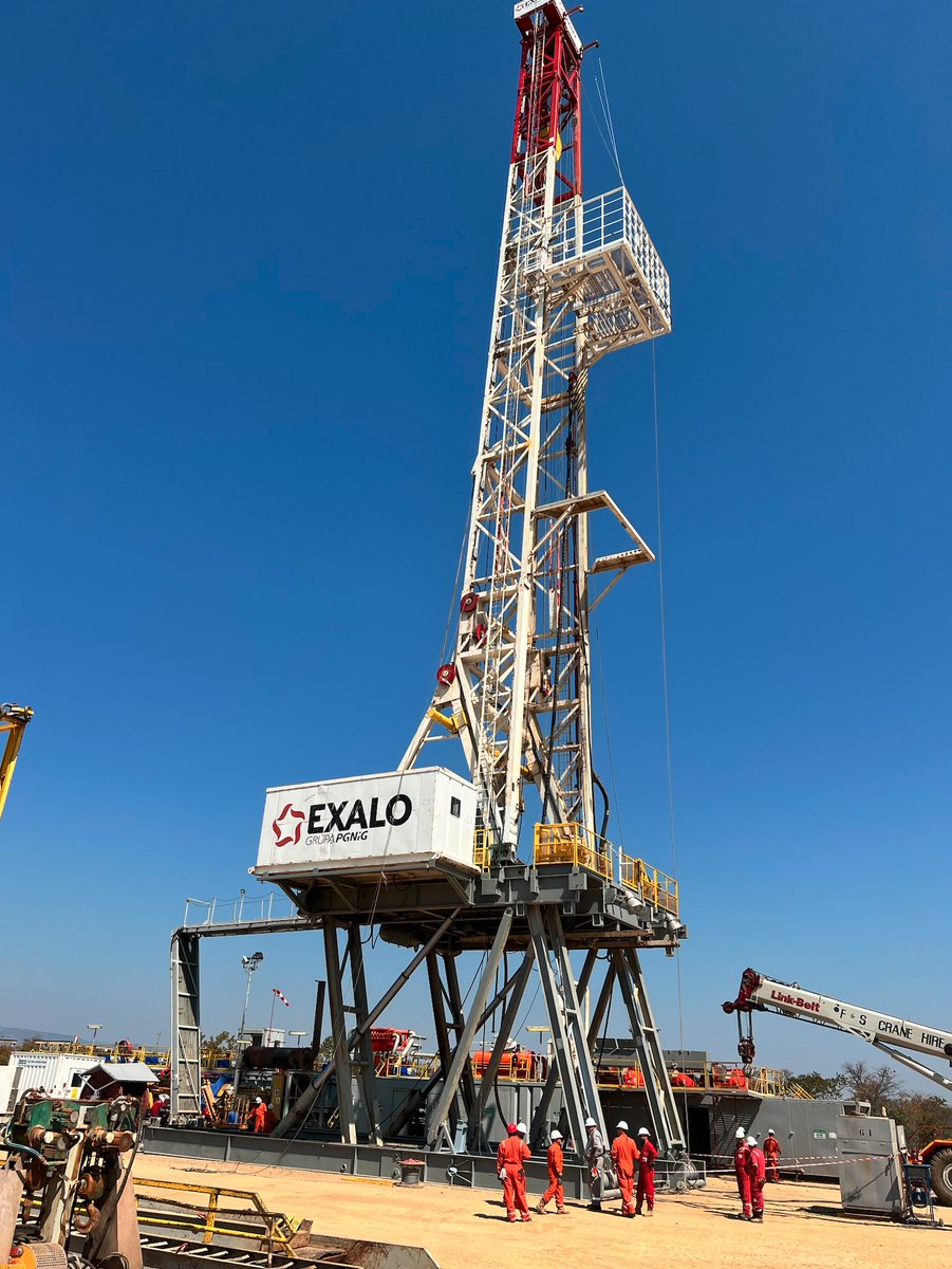 nicolehondo's tweet photo. Invictus Oil project in Muzarabani, Zimbabwe is steadily taking shape.
An Exalo Rig 202 mast has already been raised in preparation of the spudding of the Mukuyu-1 well targeting 20 Tcf + 845 million barrels of conventional gas condensate
 #NDS1 #ZimOpenForBusiness #Zimbabwe🇿🇼 https://t.co/TJhoydS8at