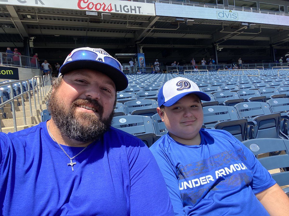 chrisvose40's tweet photo. Hanging out for his 13th Birthday today! I love you Micah Vose @TulsaDrillers #Drillville https://t.co/kp185yO2QX