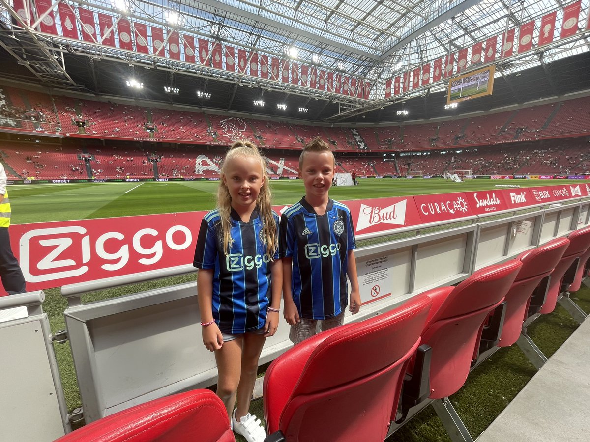 birgitgiezenaar's tweet photo. Wat een wedstrijd om je #ajaxdebuut te hebben, Norah en Dex hebben genoten! https://t.co/bUZxgGz2SI