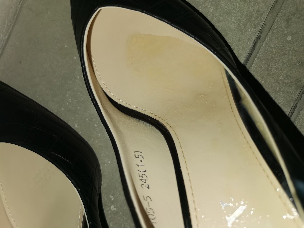 gogos147's tweet photo. #扫楼 #打胶 #射鞋 打胶扫鞋 https://t.co/sOc9vKxCTN