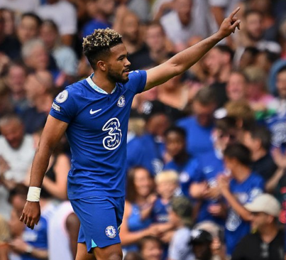 vavelzone's tweet photo. Chelsea can always rely on Reece James! 🤩 https://t.co/TToHuScnXy