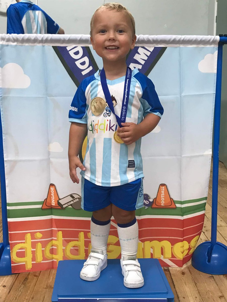 craig_johns's tweet photo. Had to miss the bairn's football @diddikicks today because of the #Boro game. Just been sent this of him. Was the #DiddiGames this week and he looks so proud of himself ๐
๐
https://t.co/LNwdAzBigZ