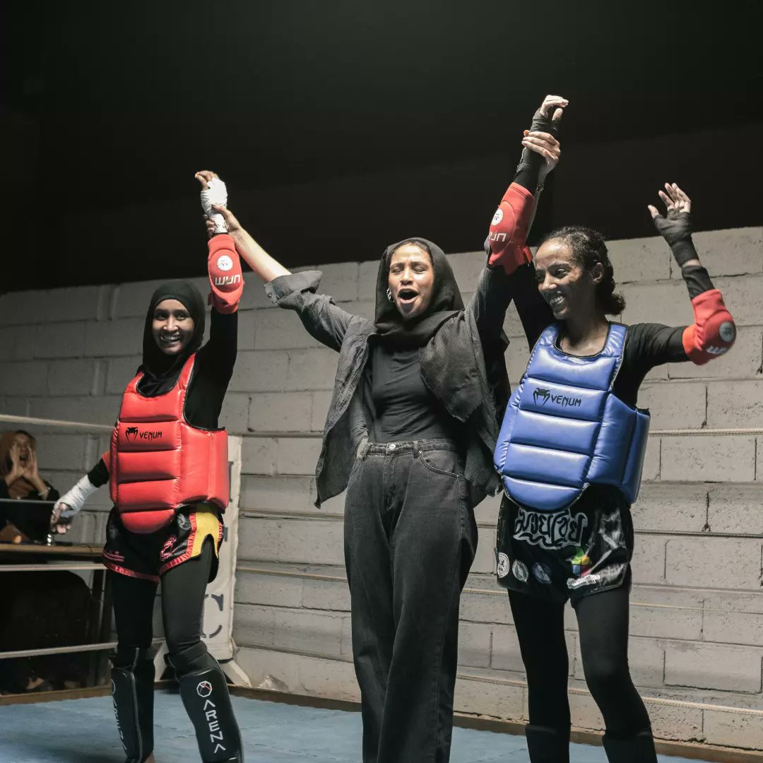 Muqatelmma's tweet photo. Main Event! Pt. (1)
Maryam Alrashed @orcinusrebel (AMTC 2021 ๐ฅ) VS Fafa Sharfi @fasharfi (AMTC 2021 ๐ฅMedalist.)
Muay Thai Fight
Muqatel Underground Sparring Night 2.
Ref: ๐ Tuga
.
Ask us about our programs
DM or what's app us @249100500170
.
๐ท Captured by yungarchi
#Muqatel https://t.co/q7jYiGS8mR