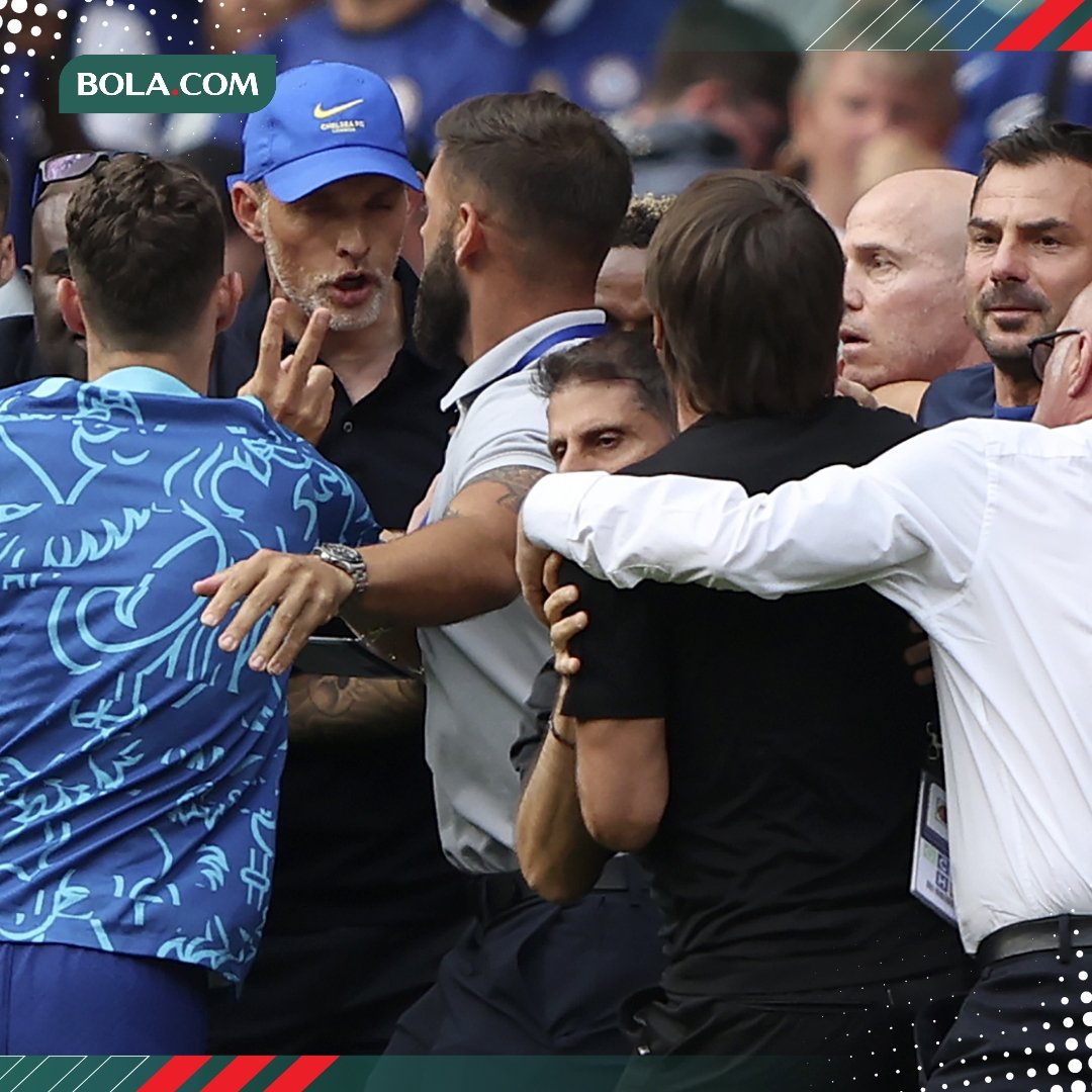 bolacomID's tweet photo. 🔥🔥🔥

Seru sampai akhir pertandingan!

Ngomong apa sih Tuchel sampe ngasih dua jari gitu 🤔 https://t.co/IVgUgJuq4y