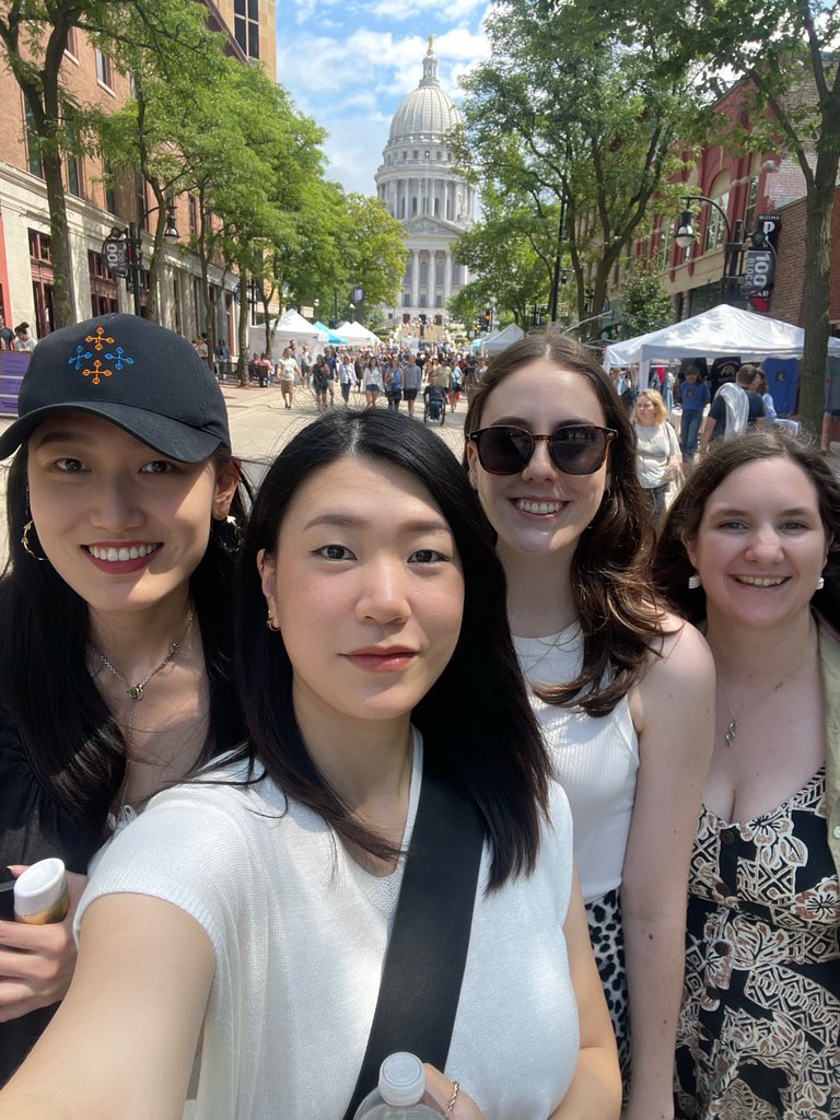 Tammy Lee tweet media