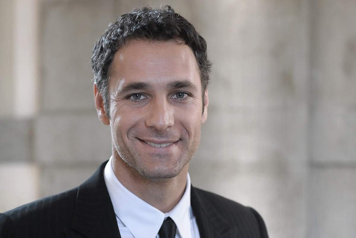  Happy Birthday Raoul Bova      