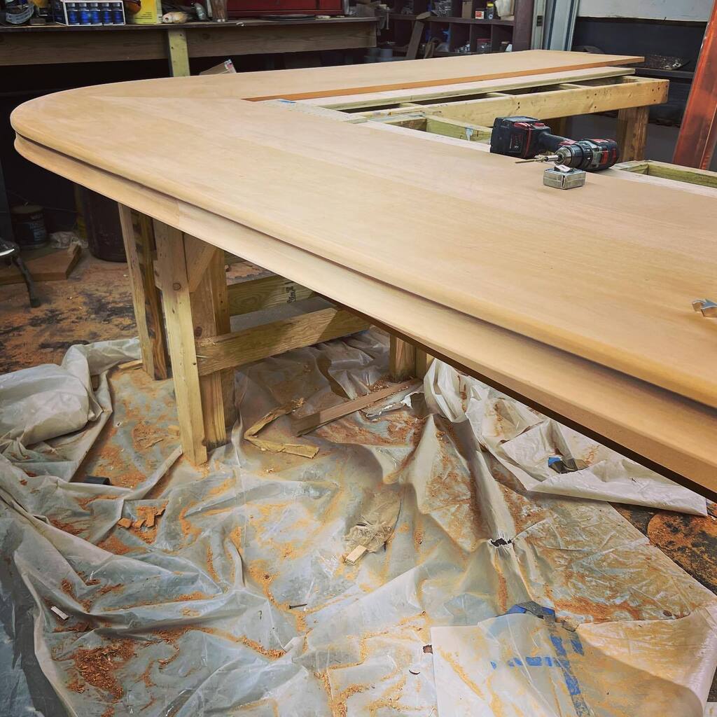 BornHeartwoods's tweet photo. Getting bent never felt so good ! #bartops #come #walkinmyshoesforaday #at #bornagainheartwoods #custom #whatever #you #canimagine https://t.co/qPMCnqU4CW https://t.co/4TbnXLnhly