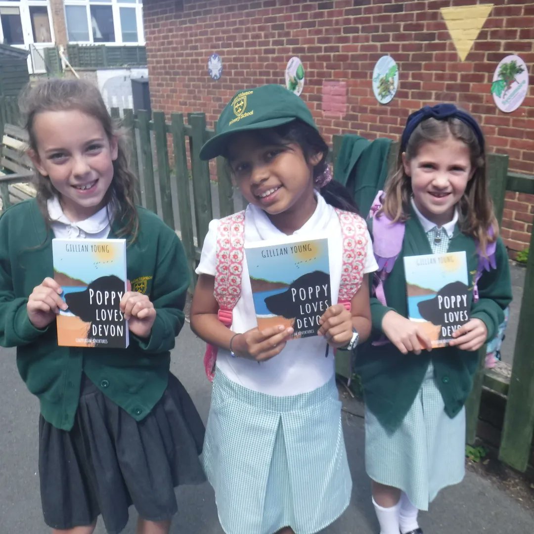 CornDollyXx56's tweet photo. The word is out: Poppy Loves Devon!! 😍📖
Thank you so much for all your amazing reviews - keep them coming because I love reading each one - (I read them to the girls too!!🐾)
Here are just a few of the reviews I received from Sutton Valence Primary School ...
#PoppyLovesDevon https://t.co/EkDlAenmlk