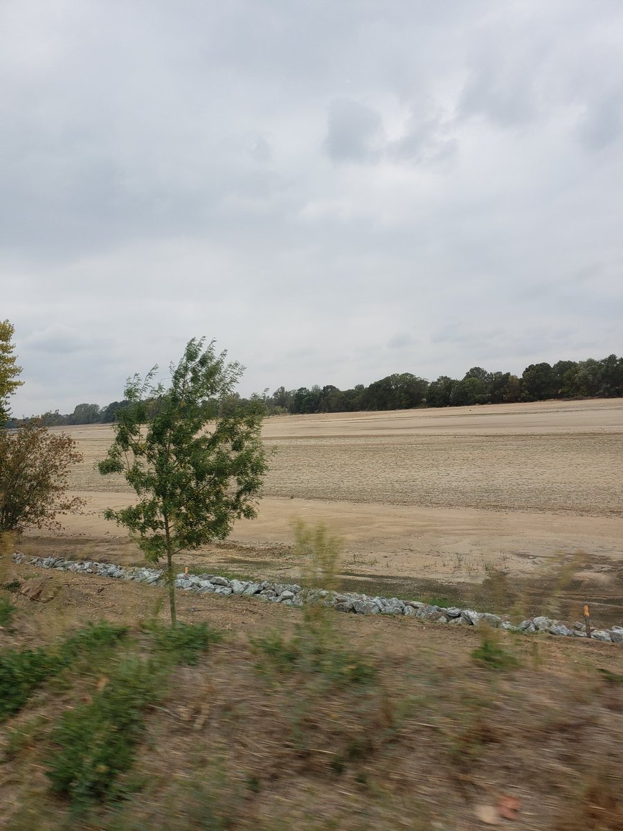 Le plus grand fleuve de France, le 14 août 2022.
Tout va bien...