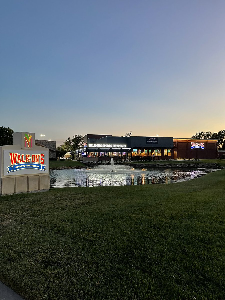 walk_ons's tweet photo. See you on Monday, Wichita! Our first restaurant in Kansas and we can’t wait to celebrate game day everyday with you. 🍻 #wichita #kansas #walkons https://t.co/qvAxR9hFN6