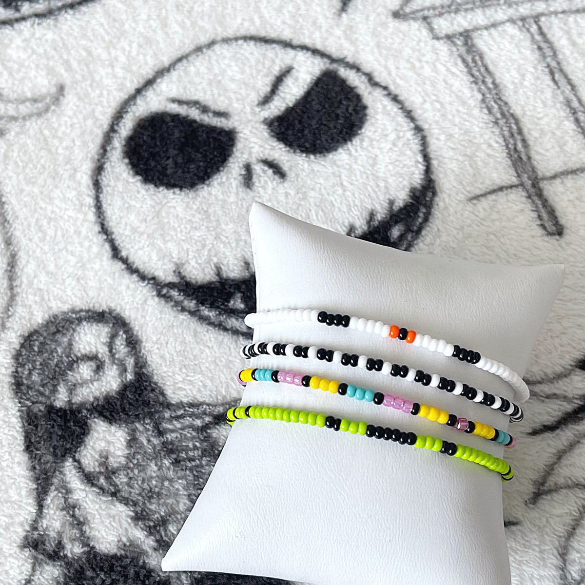 LunaByRachel's tweet image. NEW ARRIVAL Nightmare Before Christmas Stack Bracelets ~ etsy.com/listing/127190… #newarrival #nightmarebeforechristmas #jackskellington #sally #zero #oogieboogie #Halloween #etsy #disney #disneyland #lunabyrachel
