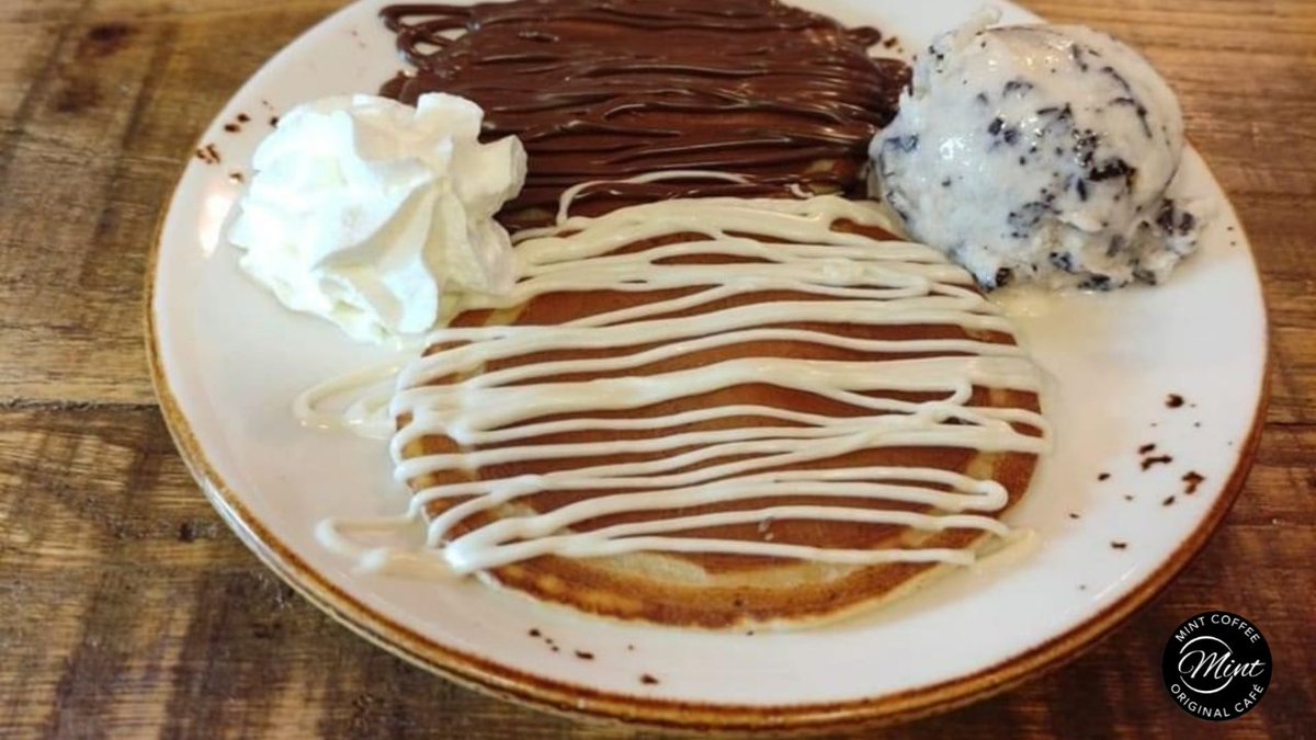gines_plaza's tweet photo. #DOMINGO es igual a #Merienda 👏🏻 😋 con los amigos o con la familia y una buena opción sería disfrutar de la oferta de dulces y helados 🍨🍩🧁☕️ de #Mintcoffee #originalcafé, ¿Te apuntas? En #GinesPlaza #tuparquecomercial https://t.co/ewf1yuLGbC