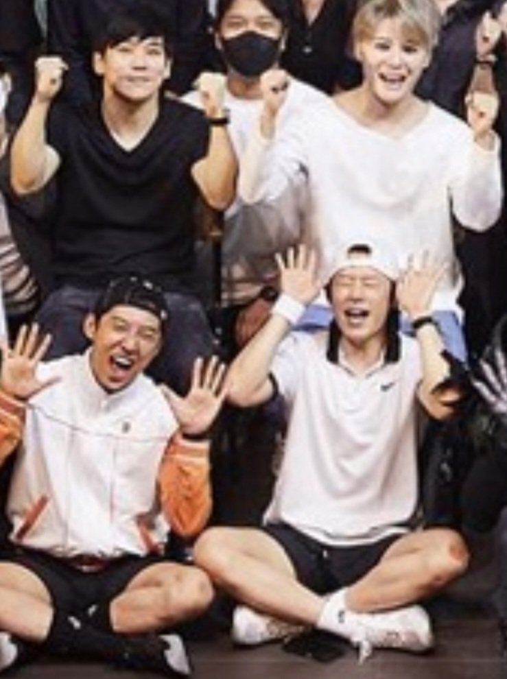 adeng730's tweet photo. 라이토들과 엘들 https://t.co/wFUrRdGJsv