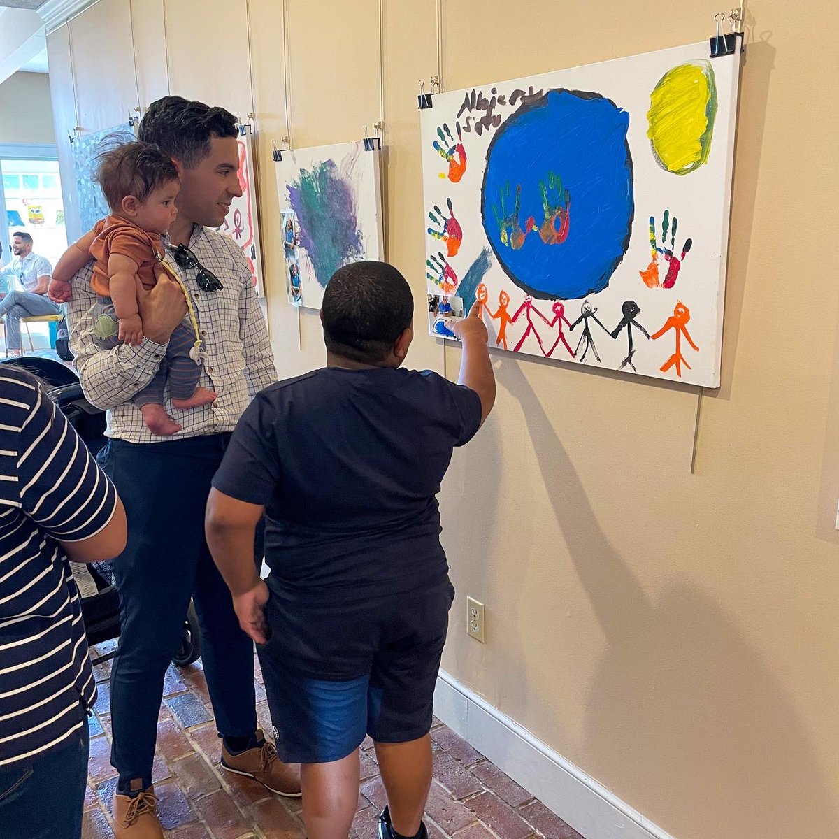 RepAndyVargas's tweet photo. Awesome celebrating a new exhibit at the @ButtonwoodsMus dedicated to art made by youth with disabilities, curated by local parent and advocate Raquel Quezada. #ThisIsHaverhill https://t.co/JuqEOQL62c