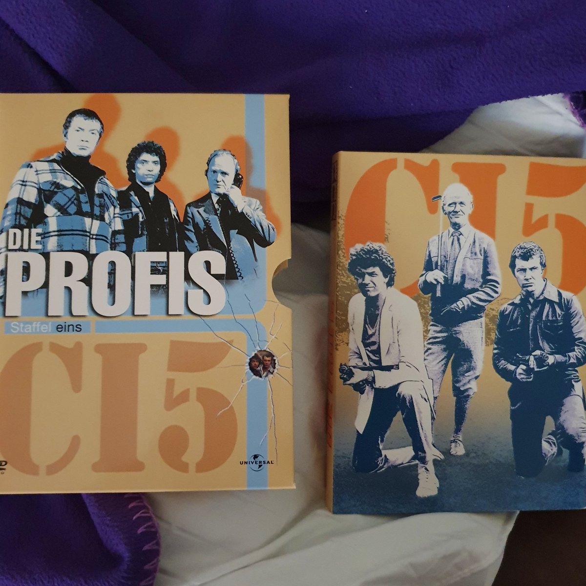Going to start to re-watch this cos it's the best way to spend a sunday
#dieprofis #theprofessionals #ci5 #lewiscollins #martinshaw #gordonjackson #williambodie #classic @CI5BDC