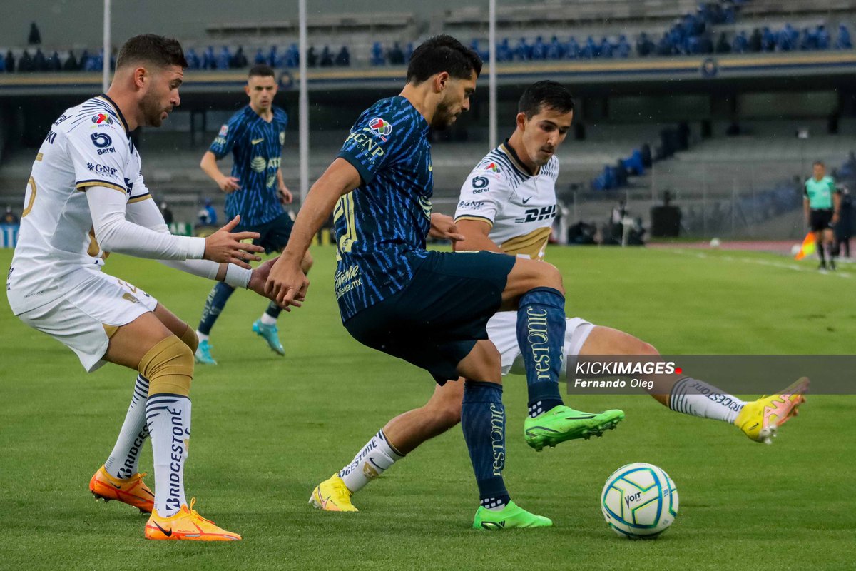 kickimages's tweet photo. Imágenes del encuentro de ayer entre Pumas y América por la J8 de la #LigaBBVAMX

📸 @Oleg_Fernando https://t.co/xQC86ybRov