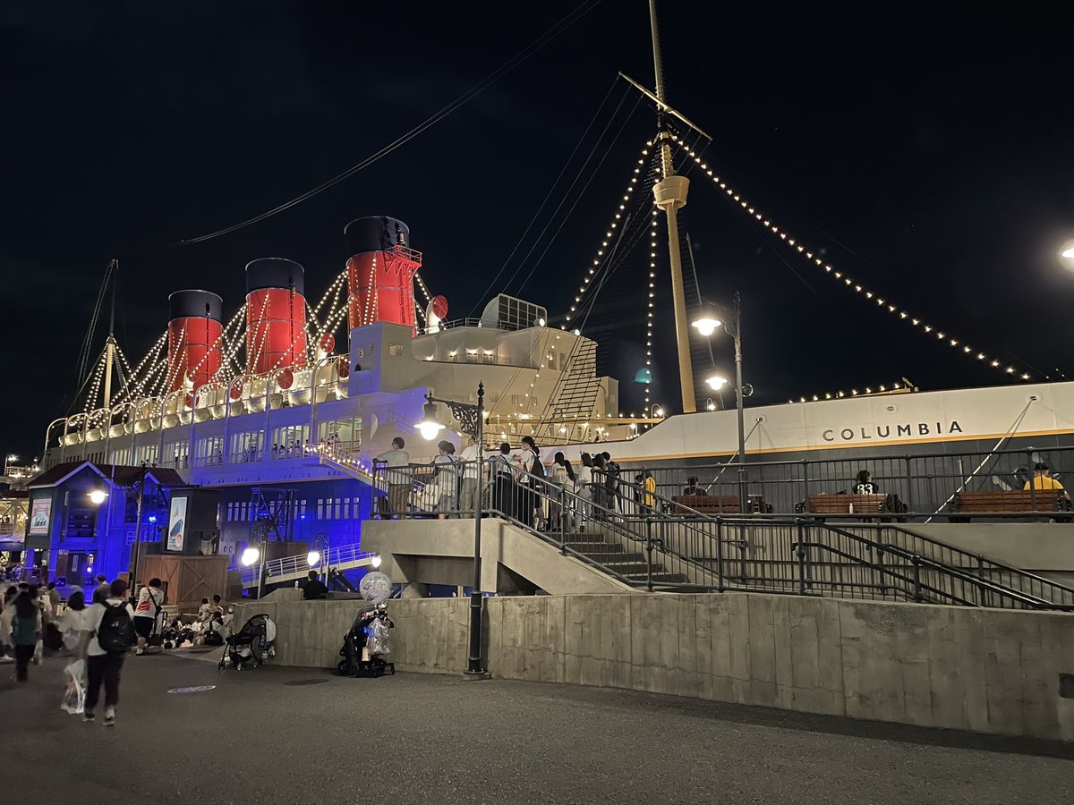 spoon_0818's tweet photo. ディズニー行ったかも https://t.co/bGD5PYZsN9