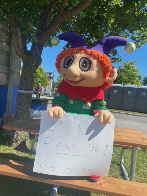 Puppets Up! tweet media