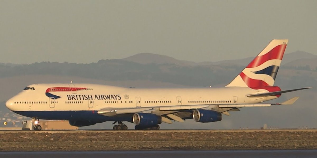StephenElmy's tweet photo. @DjsAviation The Boeing 747-436. https://t.co/H8LtlZljNT
