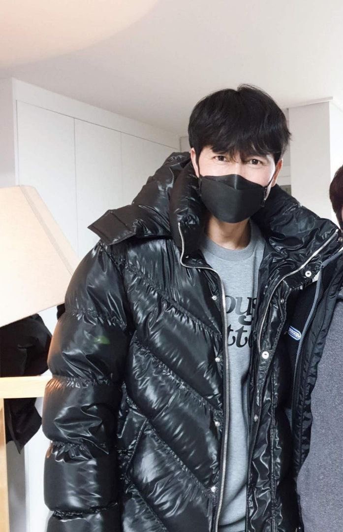 nusilovef's tweet photo. 이정재 남친짤 https://t.co/0VAgZLh2mV
