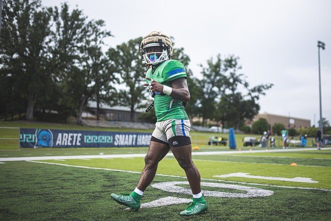 coach_3K's tweet photo. 1st week of fall camp in the books. I put blood, sweat, and tears into this 💩 NOBODY CAN STOP WHAT GOD HAS PLANNED FOR ME #1of1
#FreeC #FreeDraco #lltrap❤️ https://t.co/XZTIDtMDmT
