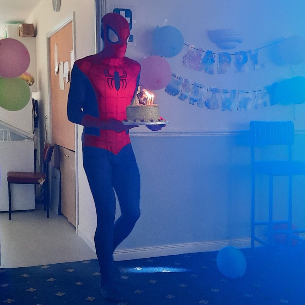 jamescutlan's tweet photo. SUPER SUNDAY PARTY πβοΈπ
.
Superheroes and Princesses for Izzyβs 4th Birthday (tomorrow)
.
Even got in on the act as Spider-Man and Mummy being Super-Woman π·π
.
#IzzyJune #BirthdayGirlTomorrow #Four https://t.co/OeOo7byUSB