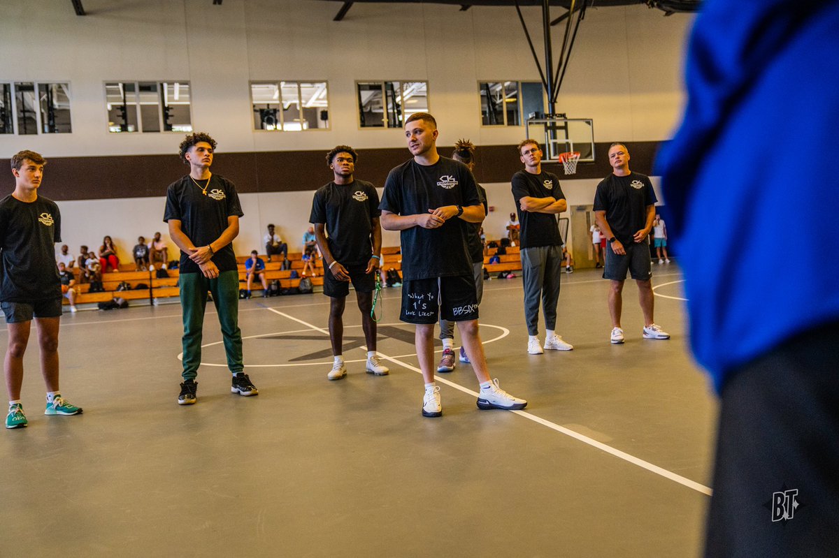 Christian Kezmarsky tweet media