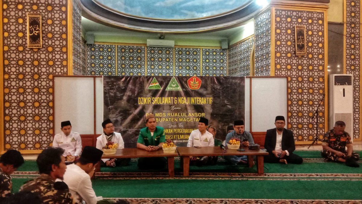 pwansorjatim's tweet photo. Selamat dan Sukses

Giat Apel Pasukan Satkorcab Banser Magetan, Dzikir Shalawat &amp; Ngaji Interaktif Majelis Dzikir dan Shalawat Rijalul Ansor Magetan di Masjid  Agung Baitulsallam Kab. Magetan, mabruk 🤲

#SpiritBaruAnsorJatim https://t.co/0wjUafAGjZ