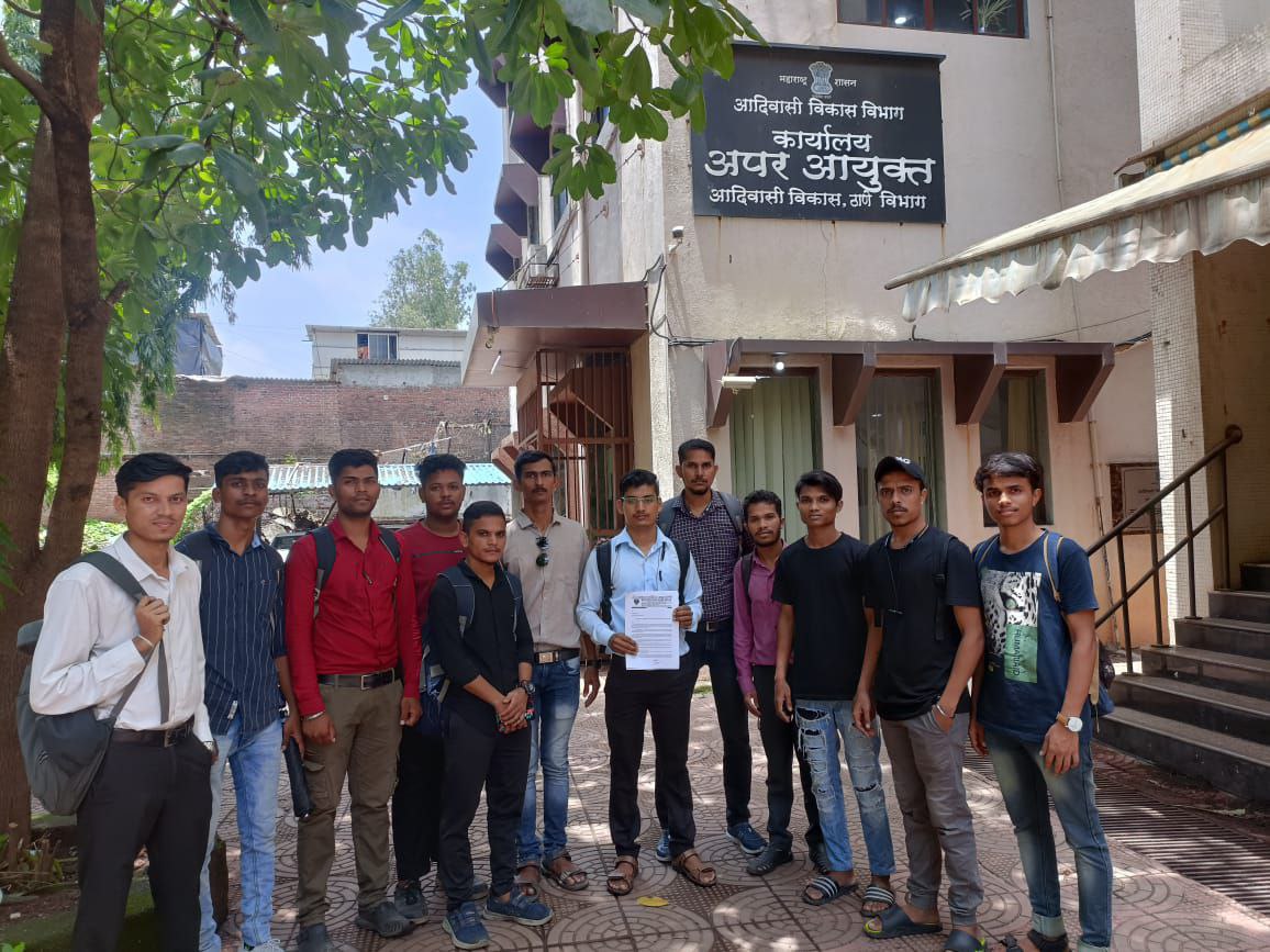 यह आजादी झुटी है देश की जनता भुखी है..
#BVMDemandScholarship
<a href="/MahaDGIPR/">MAHARASHTRA DGIPR</a> 
<a href="/DrSEShinde/">Dr Shrikant Lata Eknath Shinde</a> 
<a href="/CMOMaharashtra/">CMO Maharashtra</a> 
<a href="/mieknathshinde/">Eknath Shinde - एकनाथ शिंदे</a> 
<a href="/Dev_Fadnavis/">Devendra Fadnavis</a> 
<a href="/Profdilipmandal/">Dilip Mandal</a> 
<a href="/TV9Marathi/">TV9 Marathi</a>