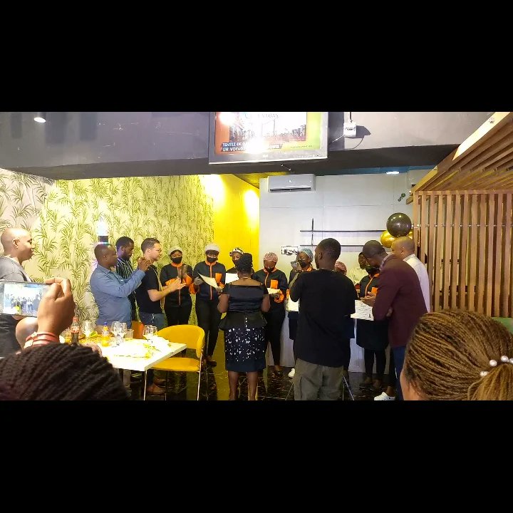 KevineTambwe's tweet photo. It was a great pleasure to represent Futuro group RDC on the occasion of the official opening of the restaurant *PYRANDA* located on Exoras in limete 7th street ref: sofibank.... https://t.co/lMkrOWVtB8