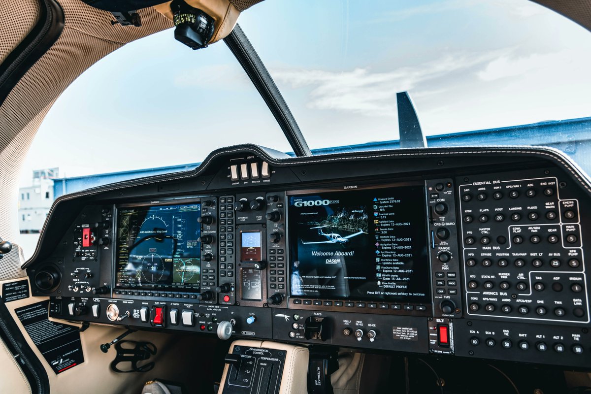 Welcome Aboard! 😎💎✈️ #WeFlyDiamondAircraft