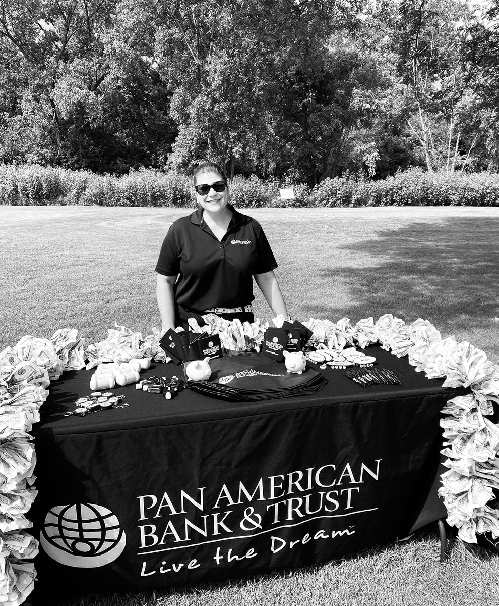 PanAmerBank's tweet photo. We had a great time sponsoring the Palatine Area Chamber of Commerce Golf Outing earlier this week! We are going to miss these outings as summer starts winding down!

https://t.co/M4jgI1l9VY - Member FDIC
#communitybanking #relationshipbanking https://t.co/tgsdu6rX2s