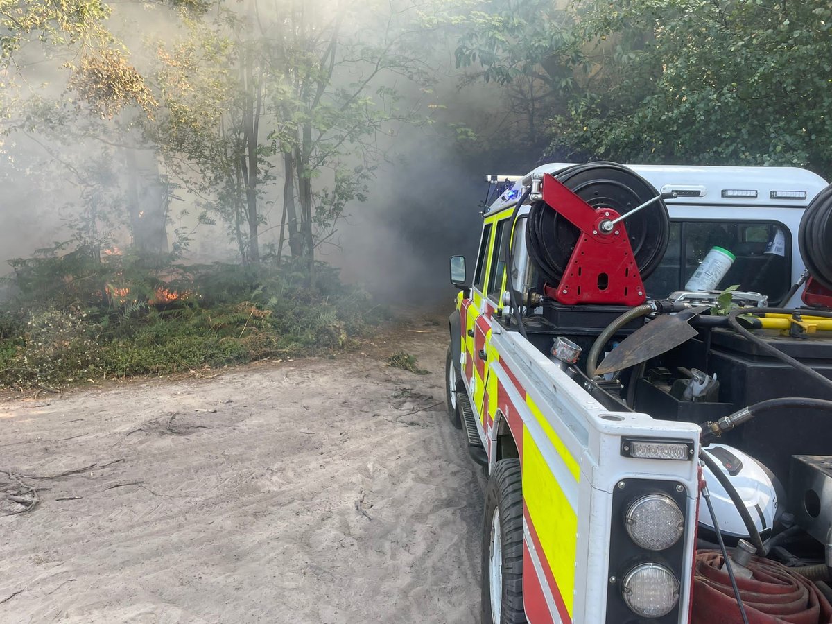 Our teams have spoken to multiple news outlets to help share our #Heatwave safety messaging. The message is simple: ❗ Please don’t have bonfires ❗ Leave disposable BBQs at home ❗ Take all litter home with you ❗ Report deliberate fire-setting ❗ Call 999 if you see a fire