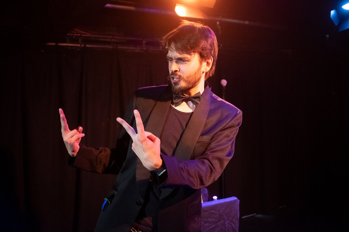 JozNorris's tweet image. We're having the nicest time. We hope our audiences are too, despite my rudeness to them.

Tonight and tomorrow are on track to sell out - book ahead if you wanna come!

⭐⭐⭐⭐Beyond the Joke
⭐⭐⭐⭐Fest Mag
⭐⭐⭐⭐Theatre Weekly
⭐⭐⭐⭐Reyt Good Magazine
⭐⭐⭐⭐The Student