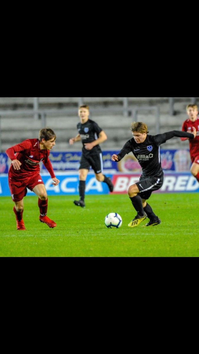 🦁MORE PLAYER NEWS🦁

We welcome Oscar Johnston who also joins from <a href="/ChiCityFC/">Chichester City FC</a> 

Oscar was a target for the Lions pre season and has good experience in the <a href="/WessexLeague/">Velocity Wessex League</a> playing for <a href="/BMRFC/">Baffins Milton Rovers FC</a> 
He is a great addition to the attacking options in the side 

<a href="/Chiobserver/">Chichester Observer</a> <a href="/stevebone1/">Steve Bone</a>