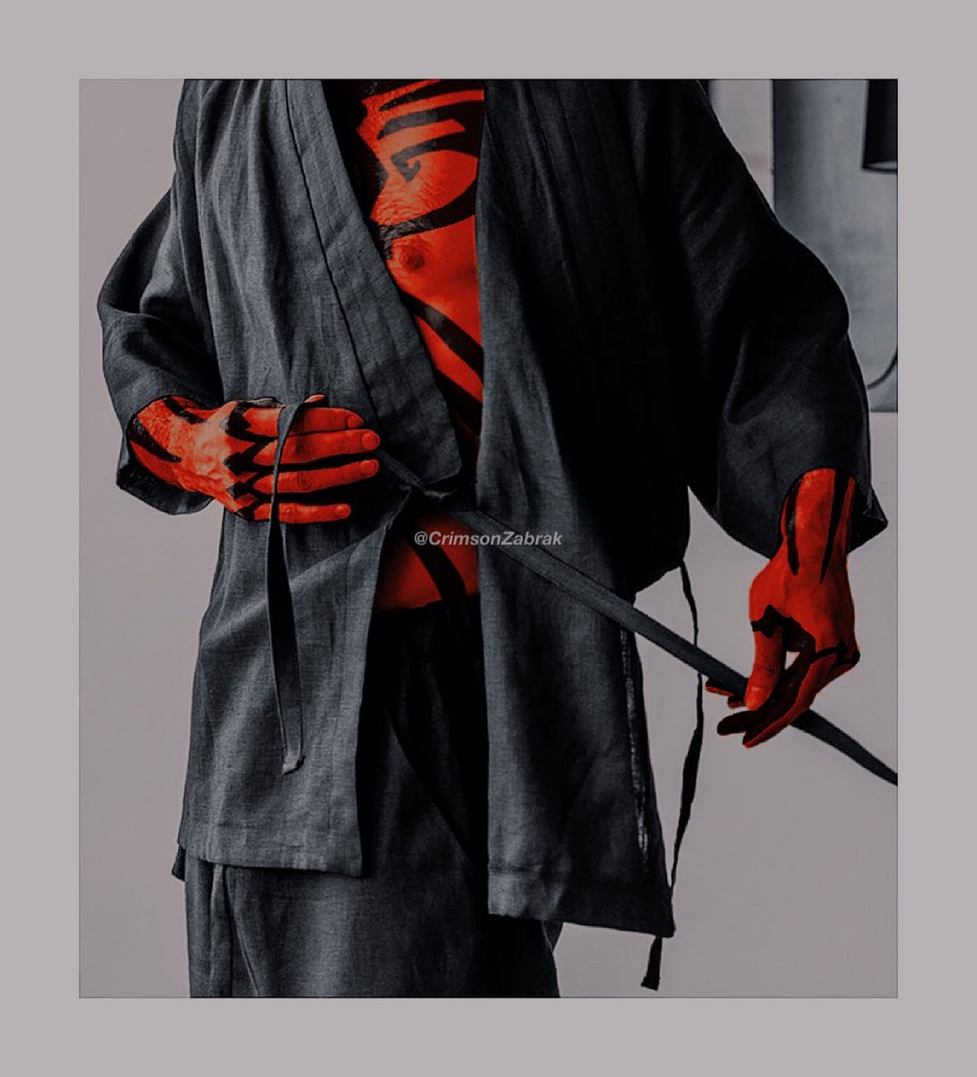 CrimsonZabrak's tweet photo. Vi virsuz, mazo zemiau.
#SeductiveSunday #SeductiveSITHday https://t.co/YjUVbBbYwn