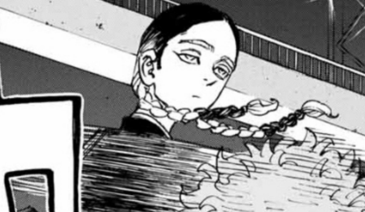 dailyrran's tweet photo. Repost of some pictures. But let's not focus on his braids, focus on his expression. This serious expression of his got me feeling some ways- 😔✨ https://t.co/FDB6eoAUeD