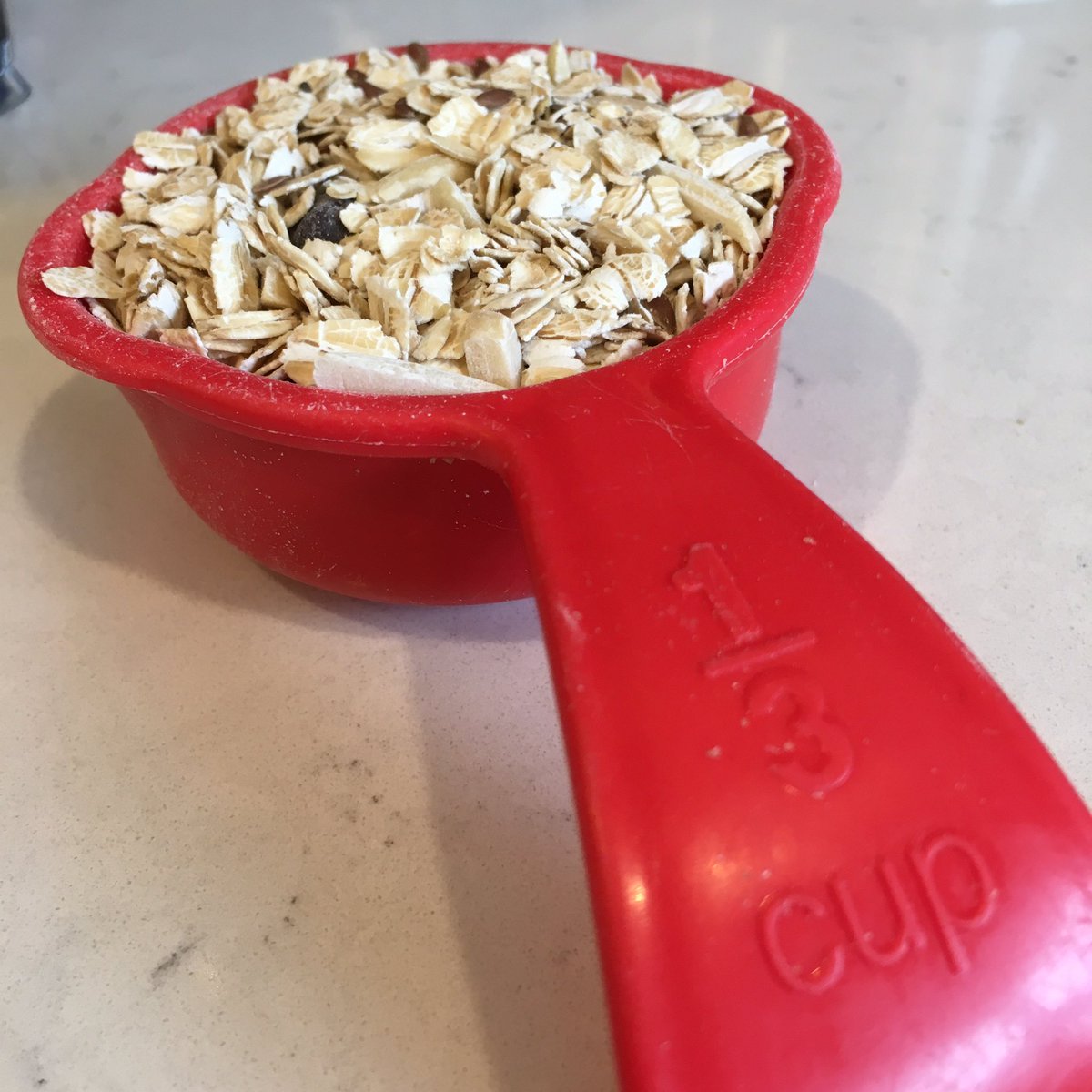 TheErickLee's tweet photo. Breakfast math. “Add 1 part oatmeal and 1.5 parts boiling water.” #fractions #circles #tmwyk #MathsMashUp #MathPhoto22 https://t.co/ebwzllqjto