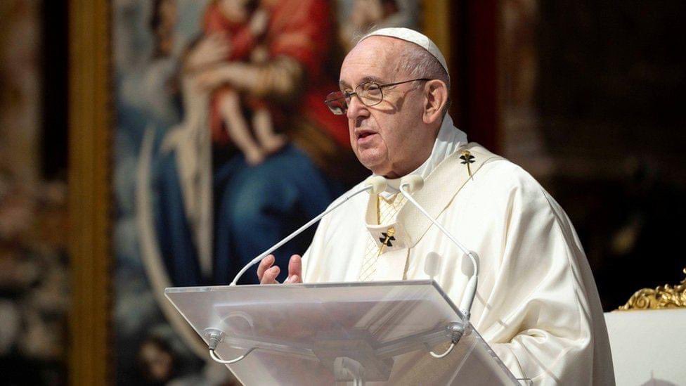HbcEnglish's tweet photo. Pope Francis on Sunday called for international help for #Somalia to fight a “deadly” drought that the #UN says has displaced one million people. #somalia #kenya #Ethiopia #droughtinsomalia #Drought2022 #help https://t.co/dVxvRyrqF9