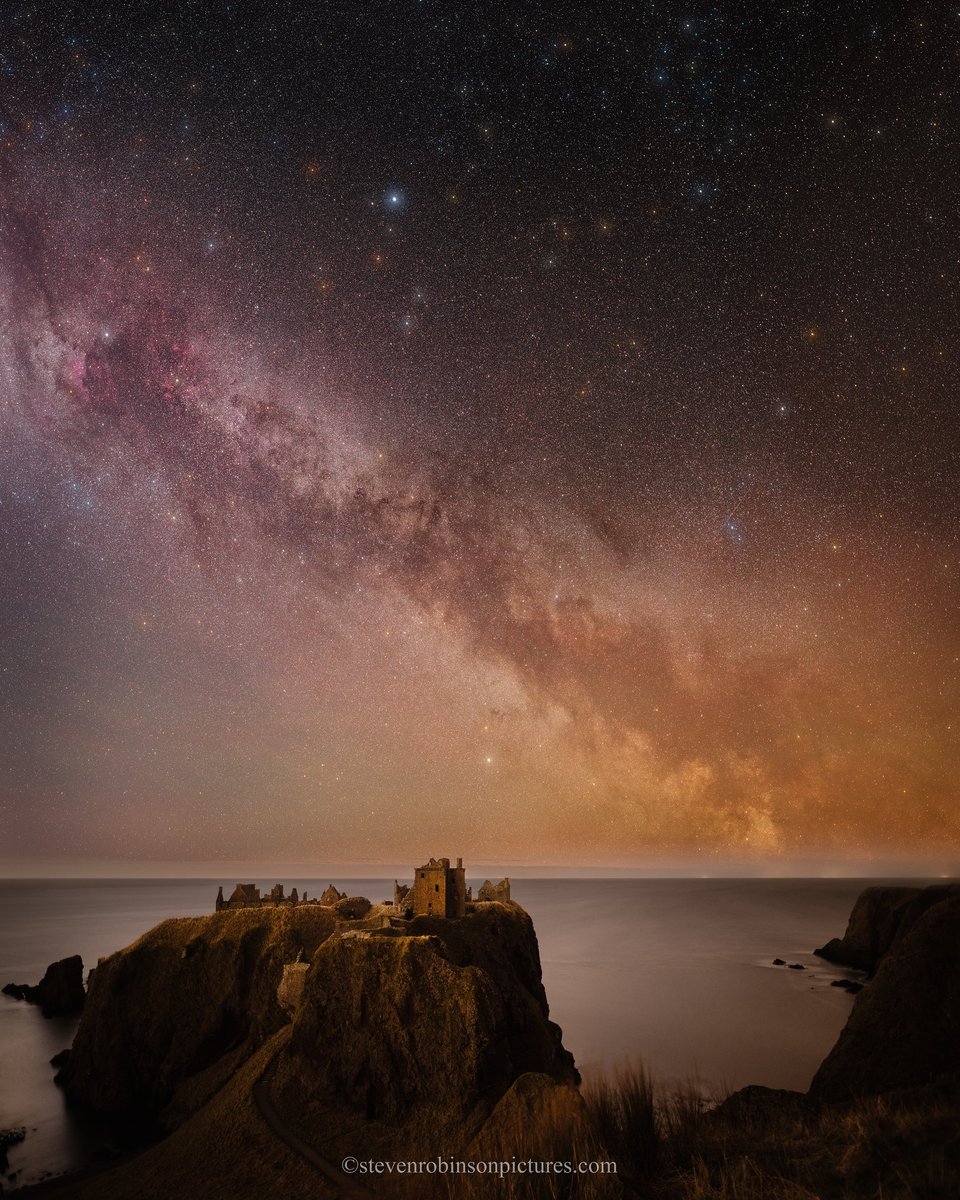 Milky Way Core over Dunnottar Castle, Scotland
#milkywaypics #scottishhighlands #Landscapes #photographers #ScotlandIsNow #VisitScotland #ScotlandIsCalling #nikonphotography #instagram #castle #night #photos #photographers #ASTRO #nikon #SIGMA #Nightsky #moody #Cosmos #UNIVERSE